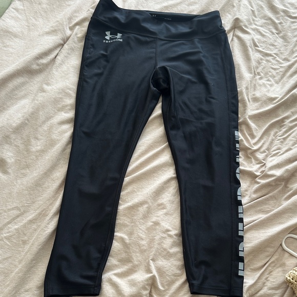 Under Armour Pants - Under Armour Black Freedom Leggings